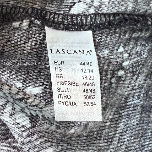 Lascana Navy Patterned Short-sleeve Top, Keyhole Back - Picture 2 of 2